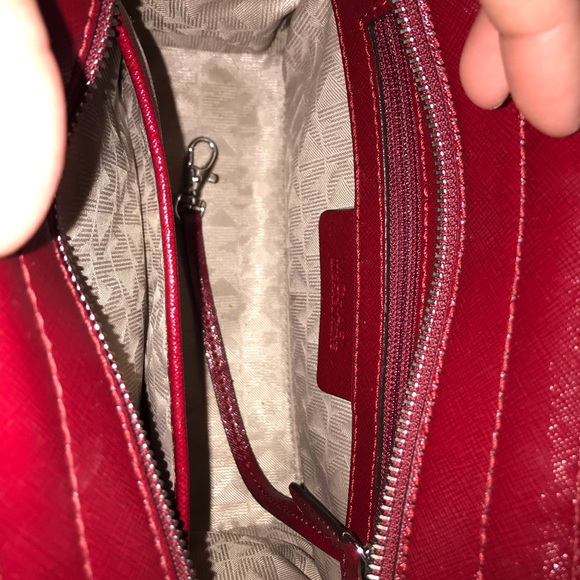 Red Michael Kors handbag - Picture 3 of 3